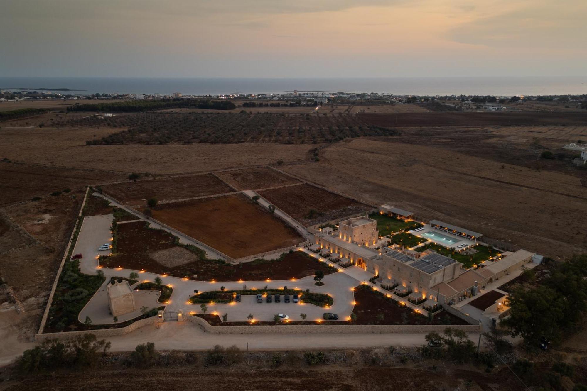 Masseria Donna Menga - The Leading Hotels Of The World Torre Lapillo Extérieur photo